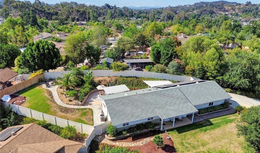 26305 N Broadway, Escondido, CA 92026 - 3 Beds, 2 Bath
