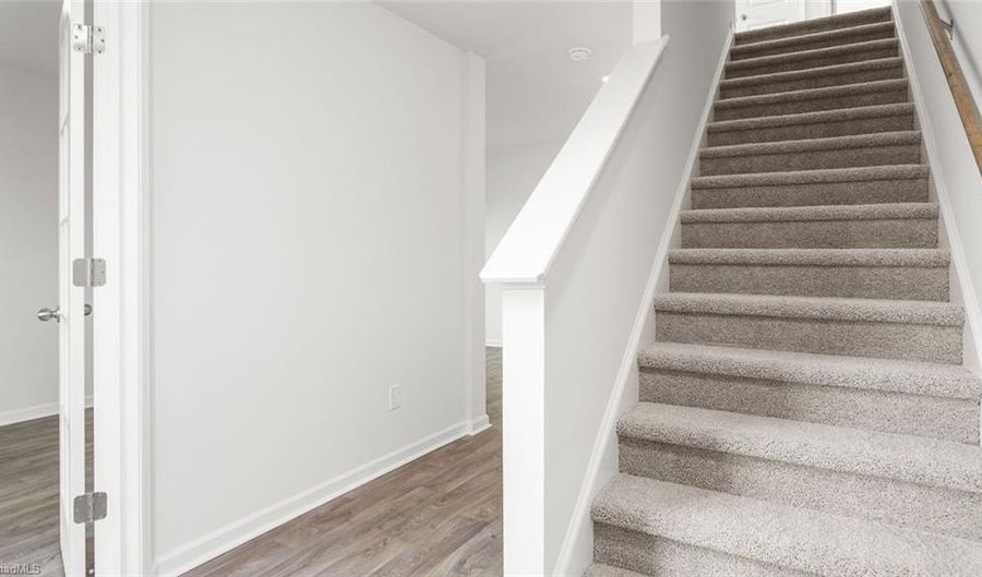 1006 Harb Dr, Archdale, NC 27263 - 4 Beds, 3 Bath