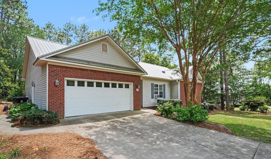 107 Michael Ln, Aberdeen, NC 28315 - 3 Beds, 2 Bath