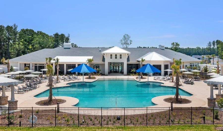 20 Knotty Pine Dr, Bluffton, SC 29909 - 2 Beds, 3 Bath