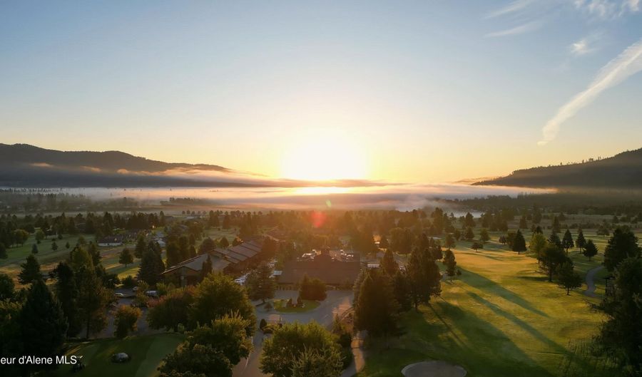 35 Fairway Dr Spc 4, Blanchard, ID 83804 - 2 Beds, 2 Bath