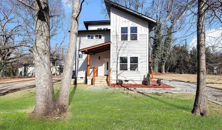5 McGee St, Belton, SC 29627 - 4 Beds, 3 Bath