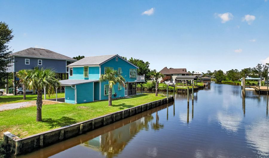 9002 Alabama St, Bay St. Louis, MS 39520 - 1 Beds, 1 Bath