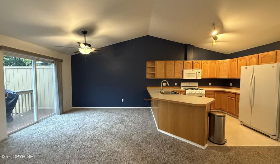 7842 Spruce St #5B, Anchorage, AK 99507 - 3 Beds, 2 Bath