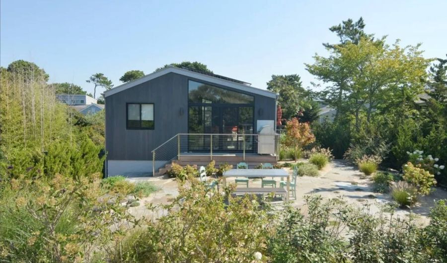 59 DEVON Rd, Amagansett, NY 11930 - 3 Beds, 2 Bath