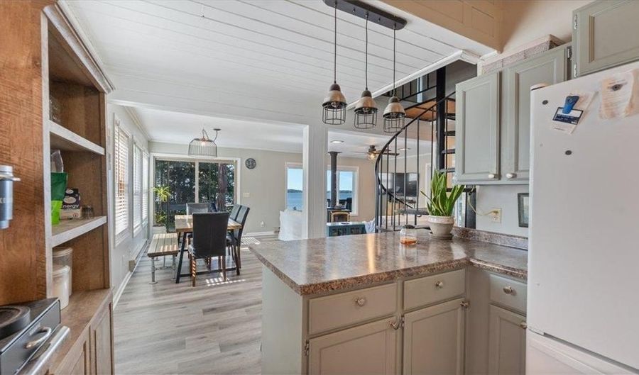 9923 Jeske Ave NW, Annandale, MN 55302 - 3 Beds, 2 Bath