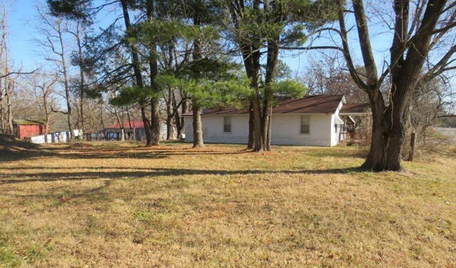 Rt 2 443, Ava, MO 65608 - 2 Beds, 1 Bath