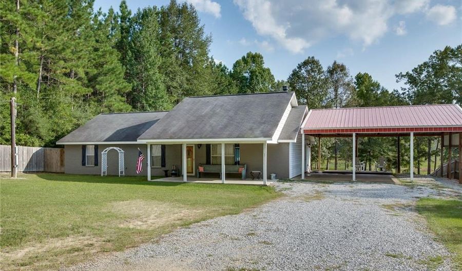 1215 Hoyt Rd, Boyce, LA 71409 - 3 Beds, 2 Bath