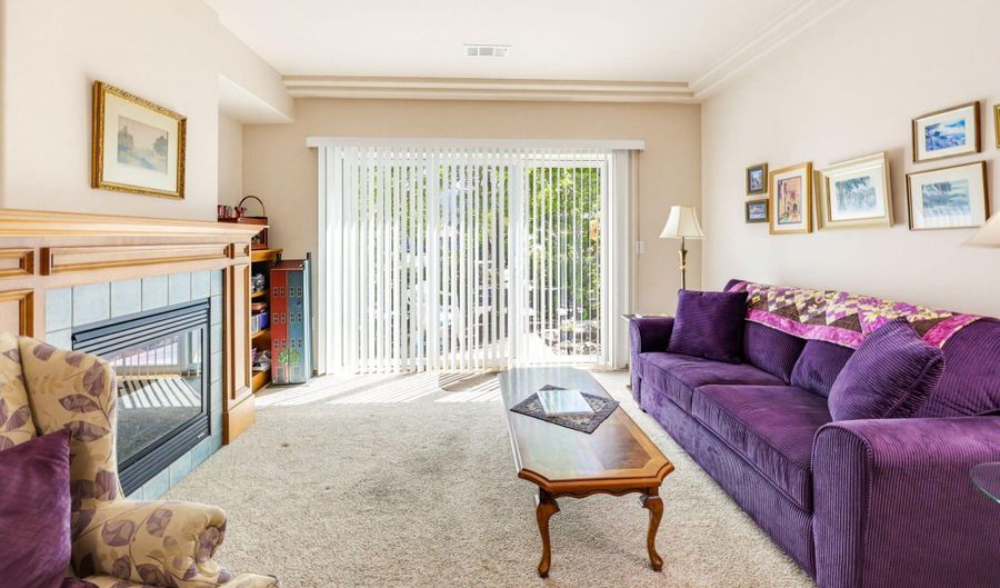 832 Pavilion Pl, Ashland, OR 97520 - 2 Beds, 2 Bath