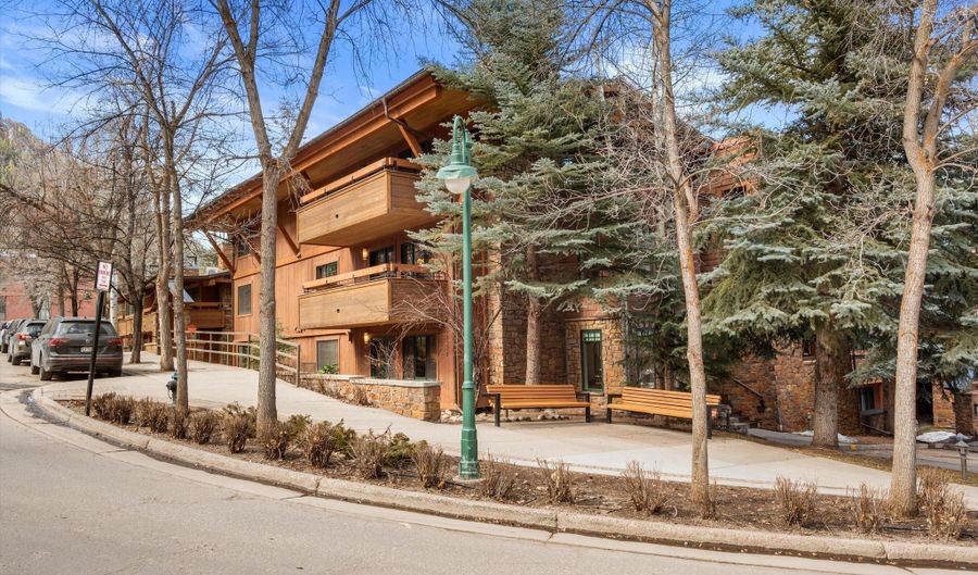 747 S Galena St 230 & 330, Aspen, CO 81611 - 3 Beds, 3 Bath
