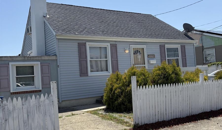 2222 Murray Ave, Atlantic City, NJ 08401 - 4 Beds, 1 Bath