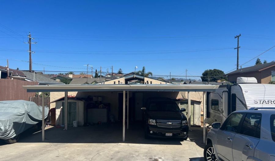 925 Lincoln St, Watsonville, CA 95076 - 4 Beds, 0 Bath