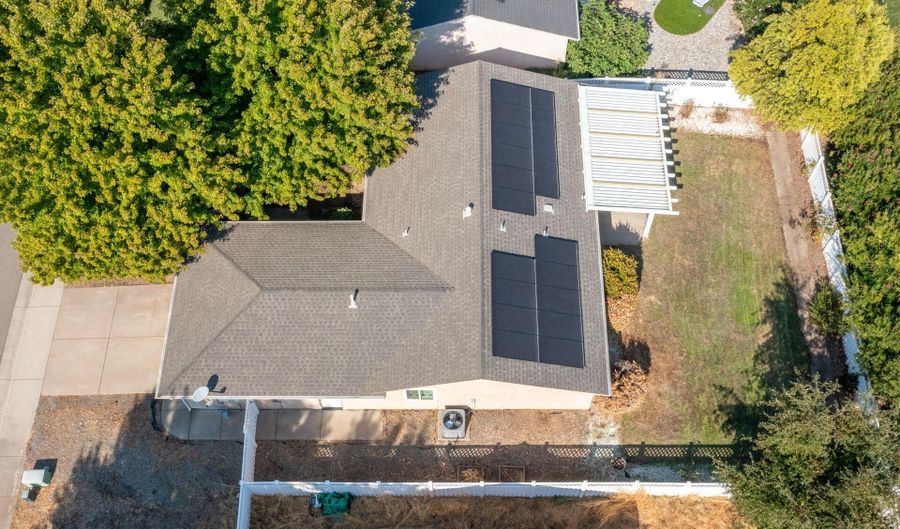 3515 Barkwood Dr, Anderson, CA 96007 - 3 Beds, 2 Bath