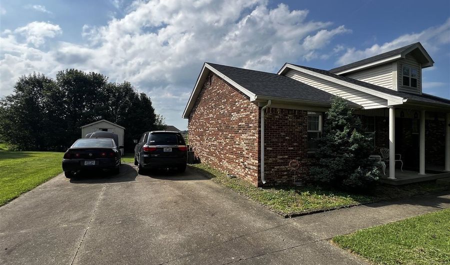 107 Independence Ave, Bardstown, KY 40004 - 3 Beds, 2 Bath