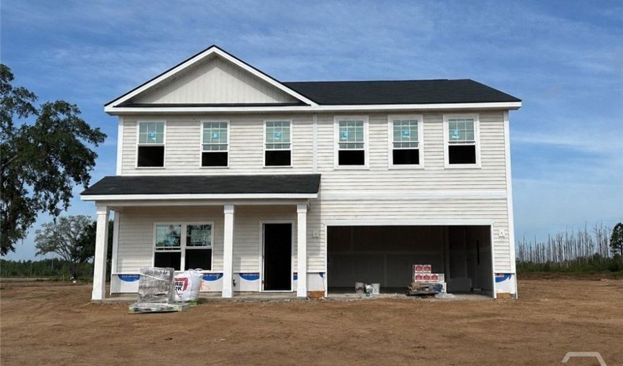 188 Cloverfield Dr SE, Allenhurst, GA 31301 - 5 Beds, 3 Bath