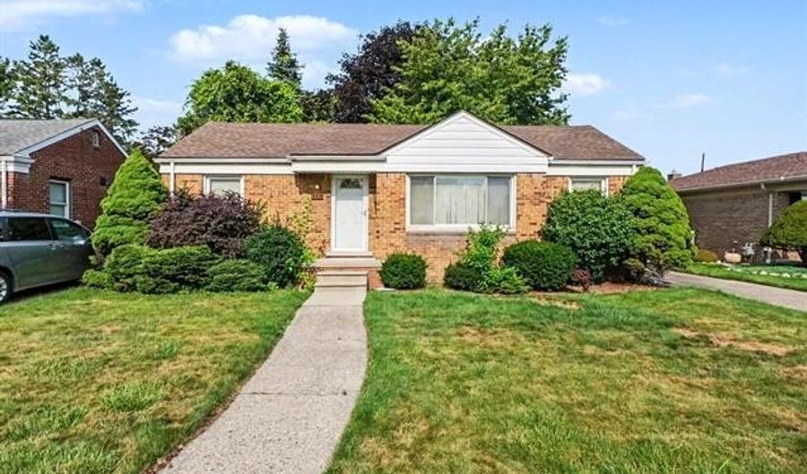 6350 Robinson Ave, Allen Park, MI 48101 - 2 Beds, 1 Bath