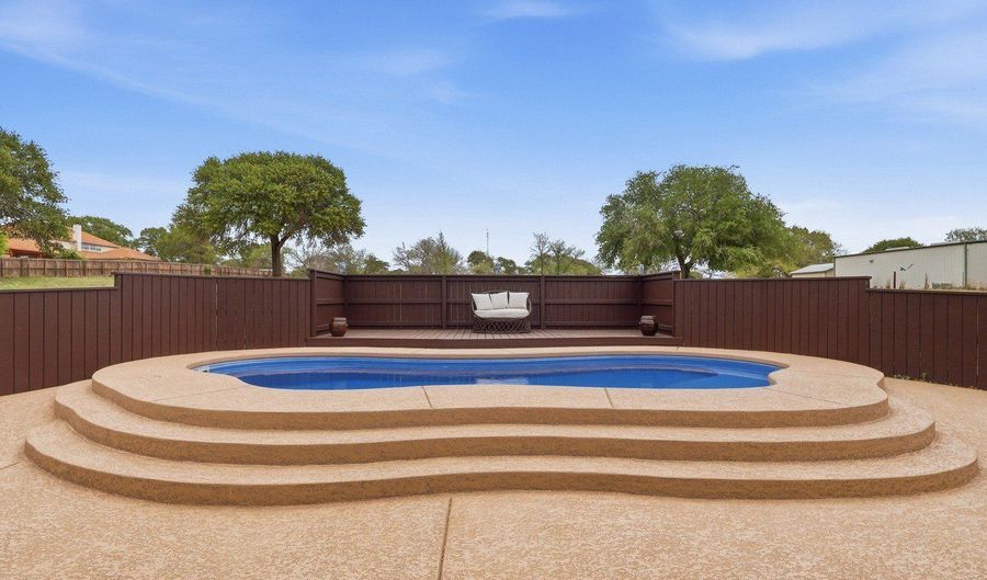 603 Sunshine Mdw, Adkins, TX 78101 - 4 Beds, 4 Bath