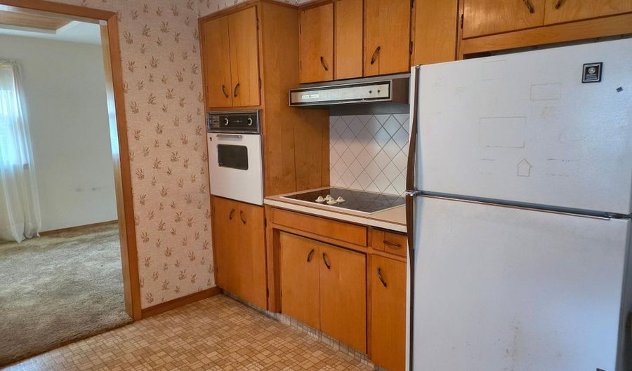 19655 724th Ave, Albert Lea, MN 56007 - 4 Beds, 3 Bath