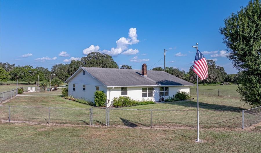 1040 BACKBONE Rd, Babson Park, FL 33827 - 3 Beds, 2 Bath