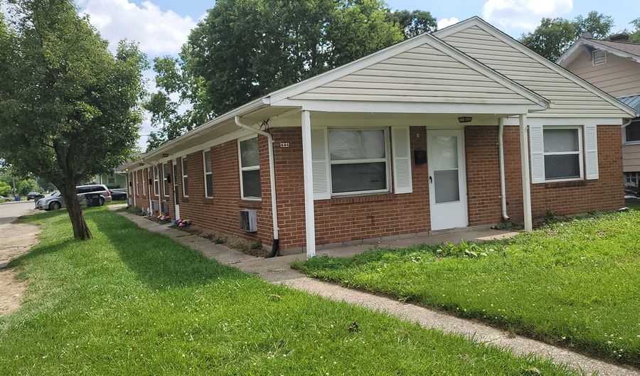 446 E. Siebenthaler Apt. D, Dayton, OH 45405 - 1 Beds, 1 Bath