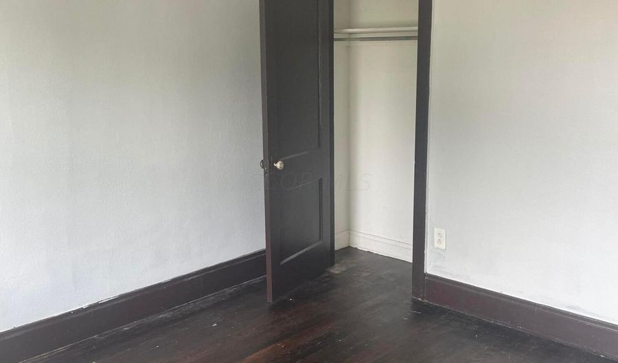 608 E 4th Ave, Columbus, OH 43201 - 8 Beds, 4 Bath