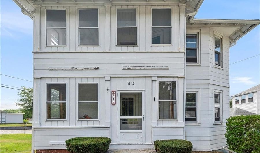 612 Great Rd, North Smithfield, RI 02896 - 6 Beds, 2 Bath