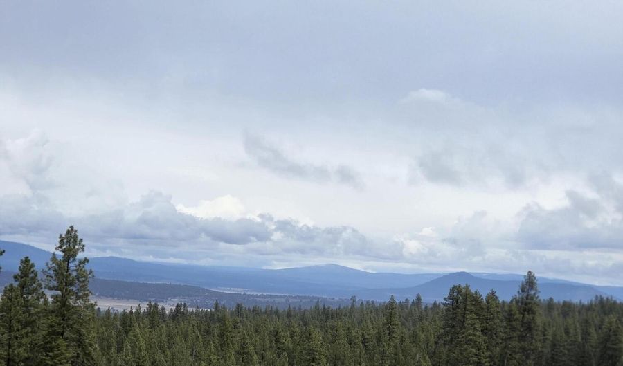 E Yak / Hwy 140 Lane lot 1, Bonanza, OR 97623 - 0 Beds, 0 Bath