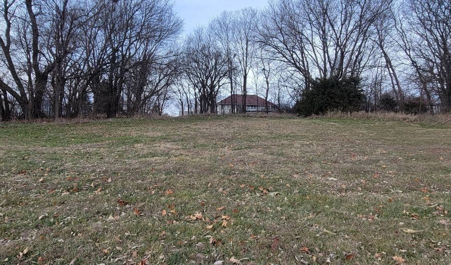 2460 Whitlow Ave 1, Auburn, NE 68305 - 0 Beds, 0 Bath