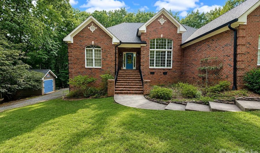 265 Westminster Ct 55, Asheboro, NC 27205 - 3 Beds, 3 Bath