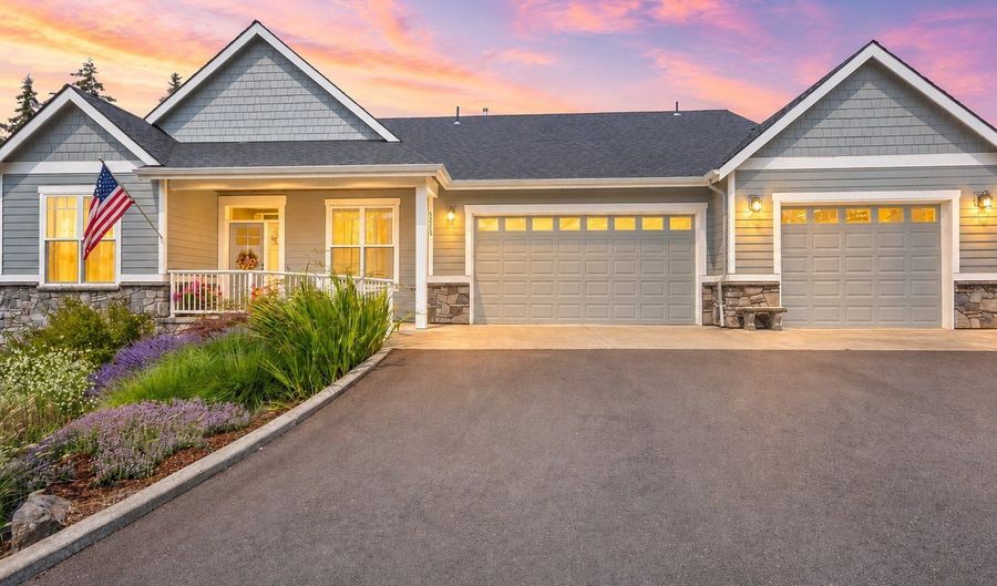 42205 NW Banks Rd, Banks, OR 97106 - 4 Beds, 3 Bath