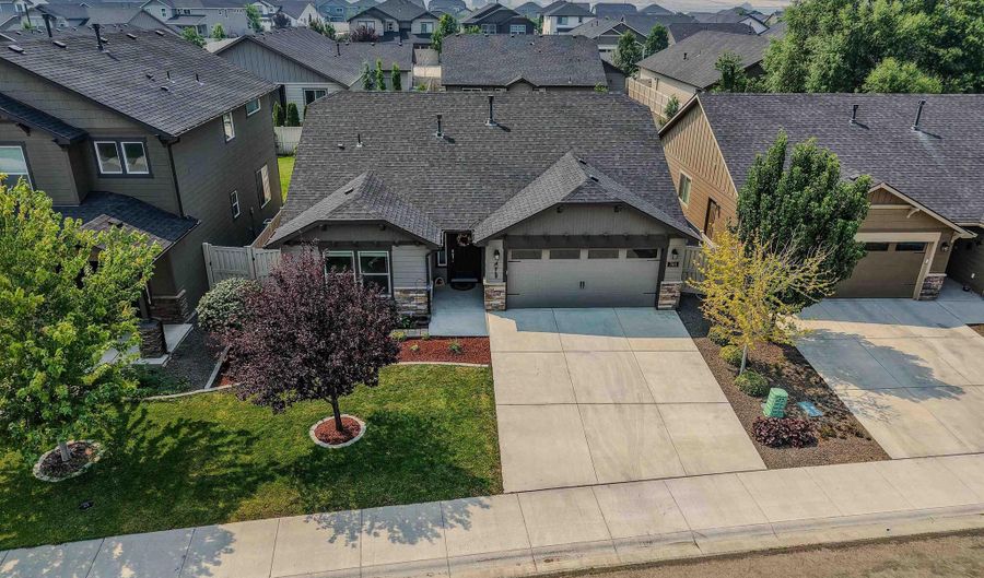 7611 W Corona Dr, Boise, ID 83709 - 3 Beds, 2 Bath