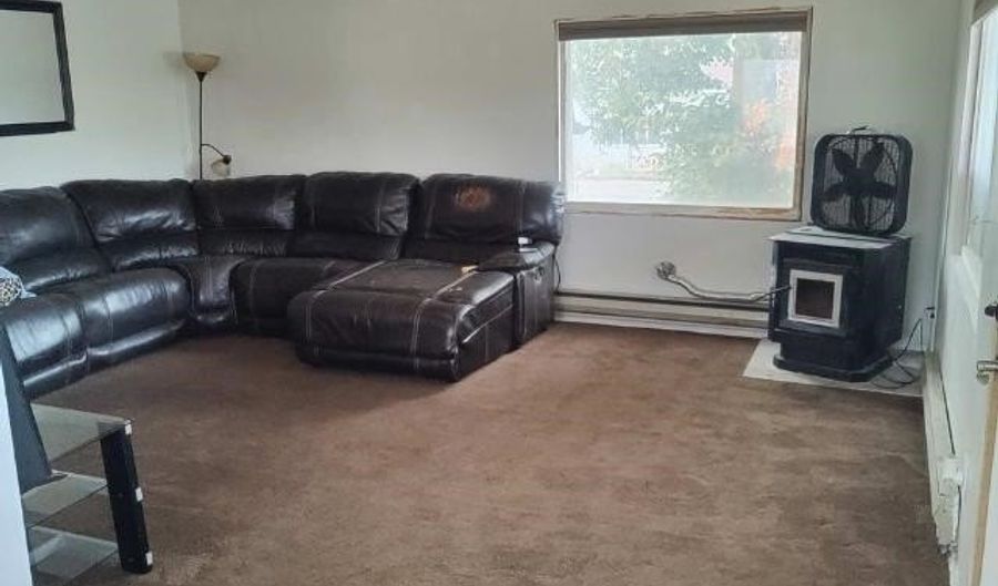 204 S 3rd St, Almira, WA 99103 - 3 Beds, 1 Bath