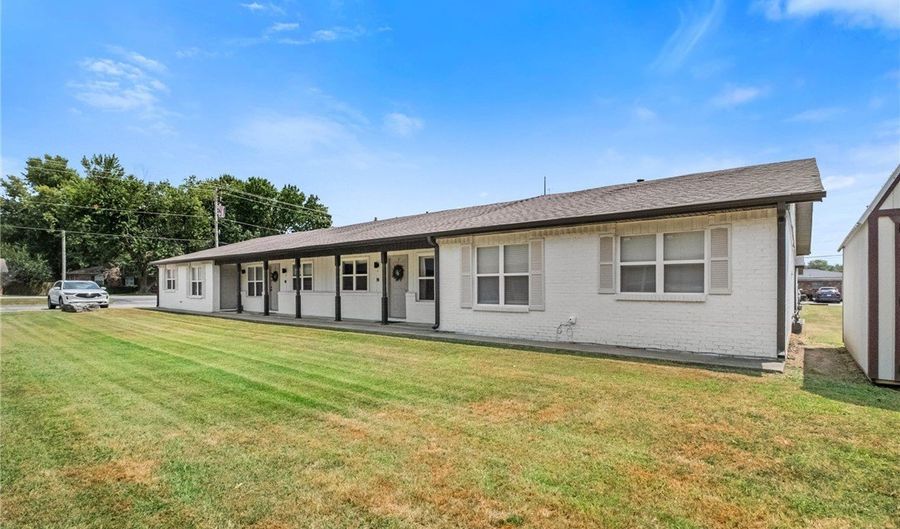 1306 SE C St, Bentonville, AR 72712 - 0 Beds, 0 Bath