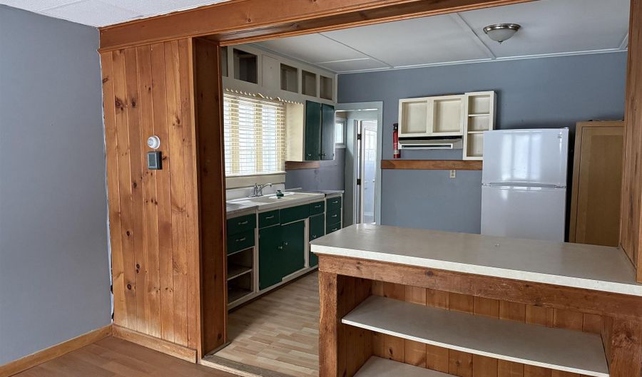 14 First St, Barre, VT 05641 - 3 Beds, 1 Bath
