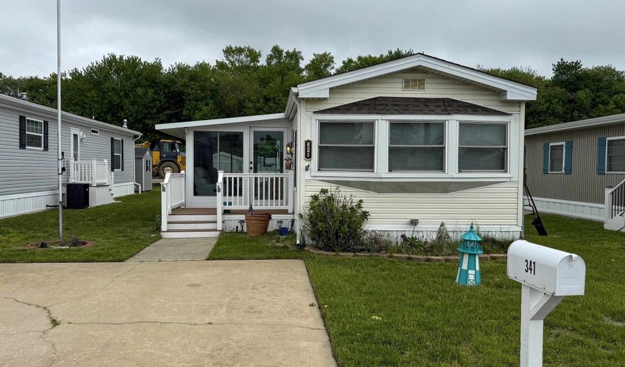 341 Grande, Rio Grande, NJ 08210 - 2 Beds, 2 Bath