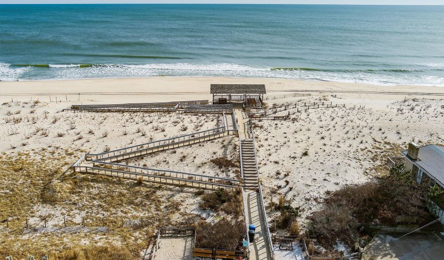514 N Atlantic Ave, Beach Haven, NJ 08008 - 4 Beds, 3 Bath