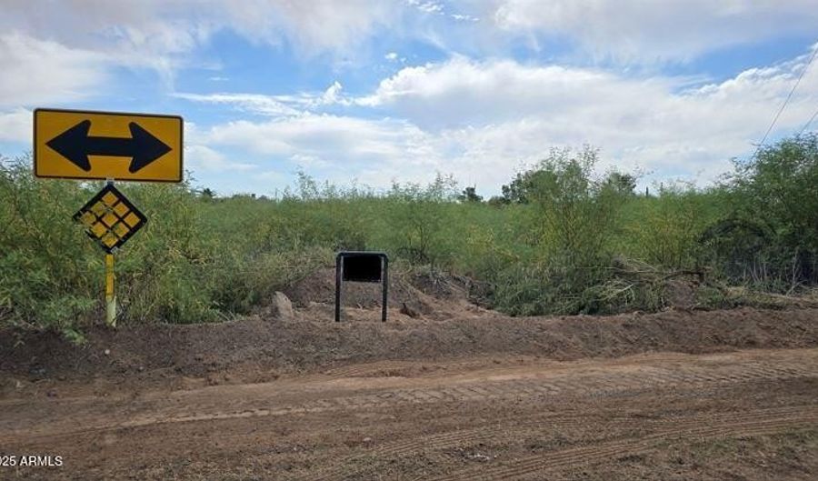 031 Xx N Eagle Eye Rd, Aguila, AZ 85320 - 0 Beds, 0 Bath