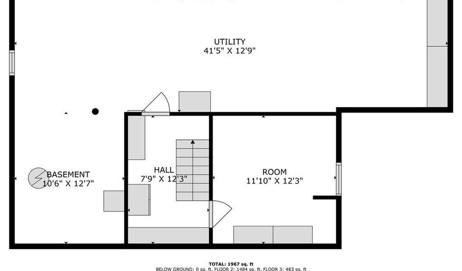 10 Mark Dr, Cranston, RI 02920 - 3 Beds, 2 Bath