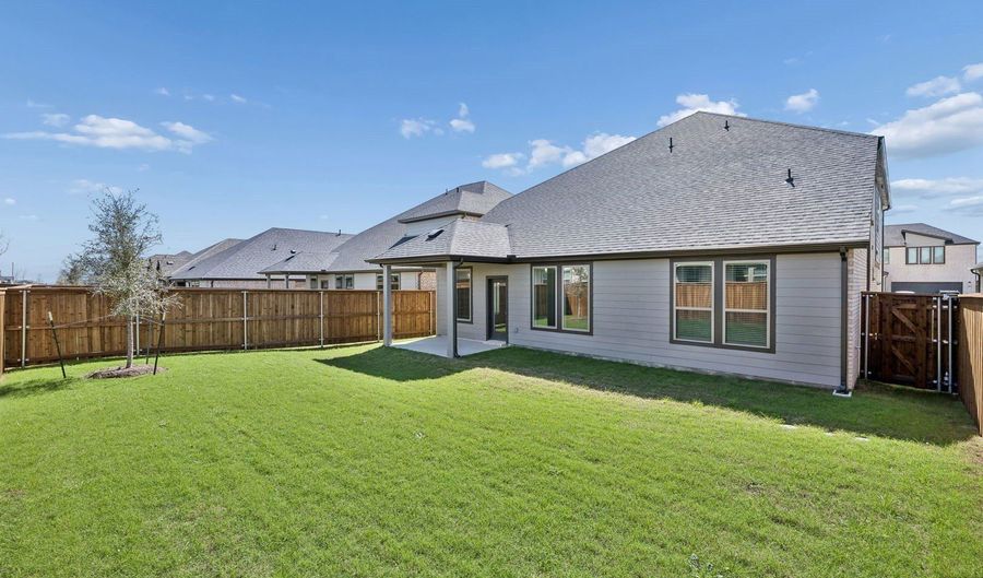 729 Lyft Ln, Aledo, TX 76008 - 5 Beds, 3 Bath