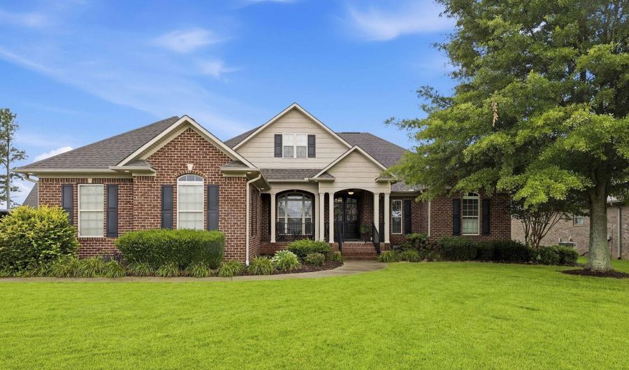 704 Shasta Dr, Albertville, AL 35950 - 5 Beds, 3 Bath