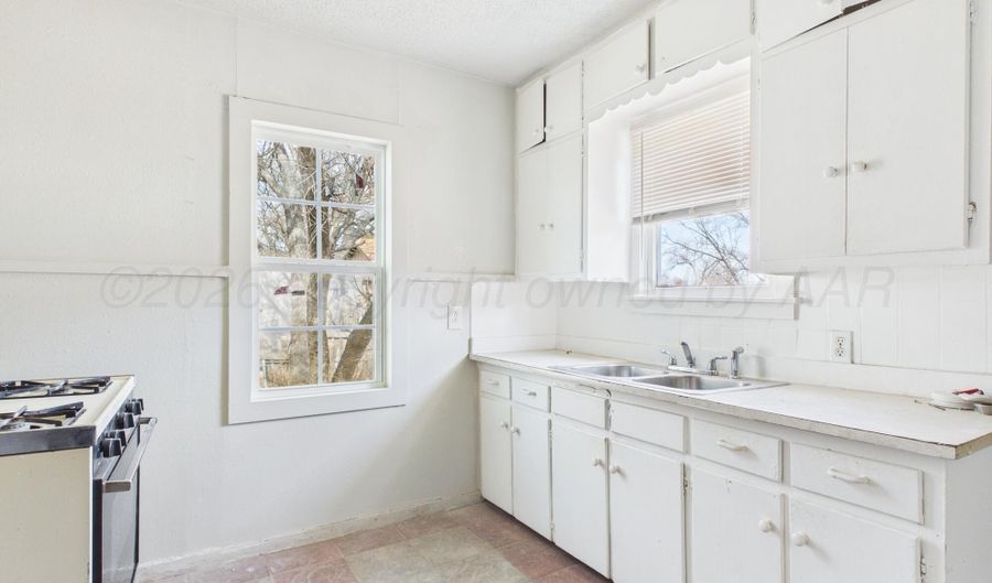 2216 D S Polk St, Amarillo, TX 79109 - 1 Beds, 1 Bath