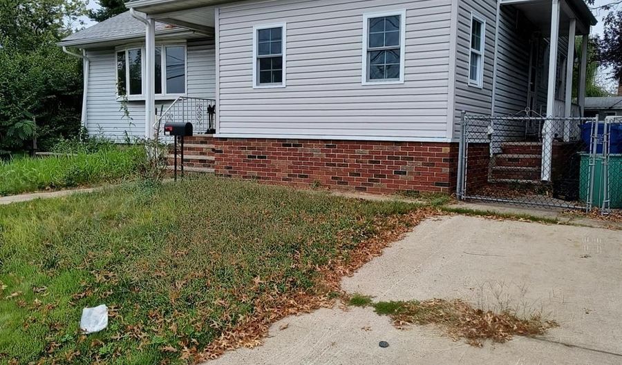 420 Avenel St, Avenel, NJ 07001 - 3 Beds, 1 Bath