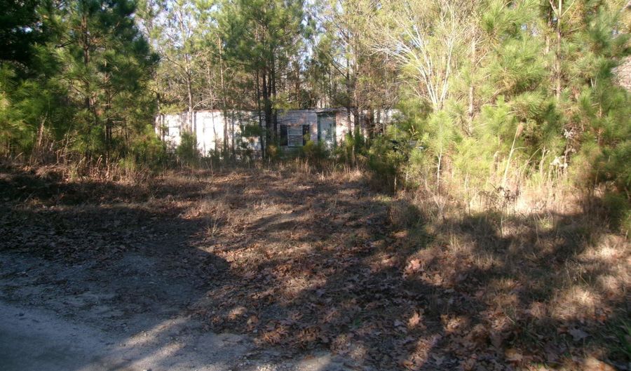 6291 Knox Dr, Appling, GA 30802 - 2 Beds, 1 Bath