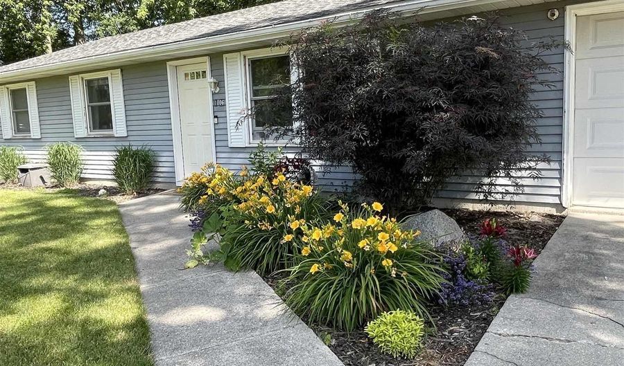 1406 Portage Pass, Auburn, IN 46706 - 3 Beds, 1 Bath