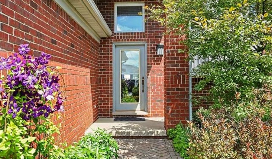10368 Saint John Dr, Algonac, MI 48001 - 4 Beds, 3 Bath