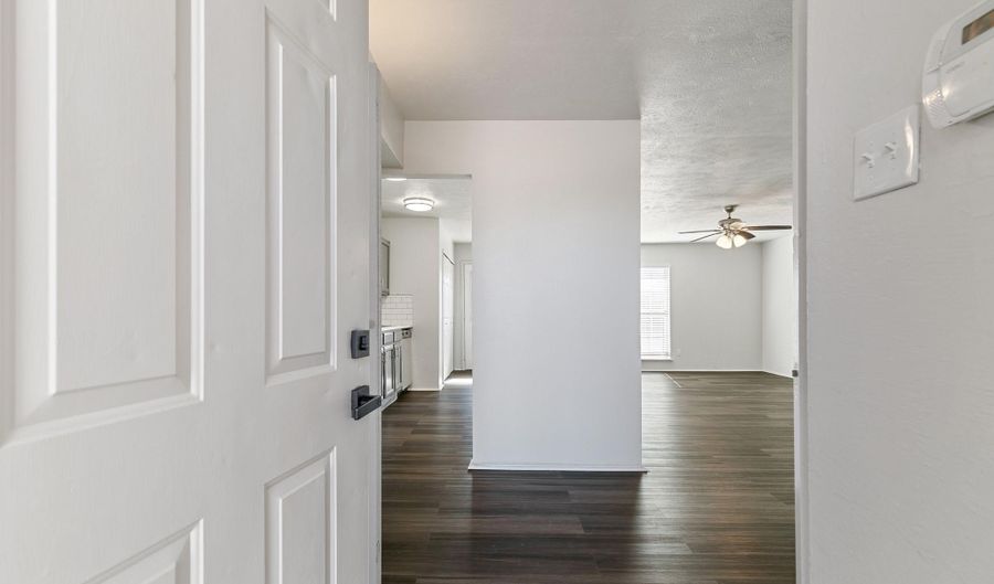 746 Leading Ln, Allen, TX 75002 - 4 Beds, 2 Bath