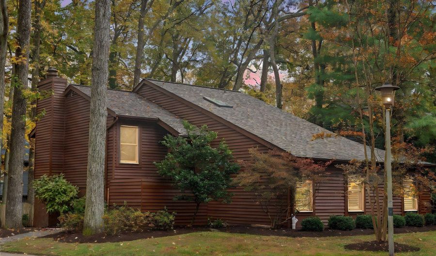 1813 GLADE Ct, Annapolis, MD 21403 - 3 Beds, 3 Bath