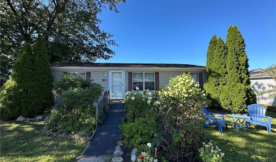 60 Flamingo Ave, Amherst, OH 44001 - 3 Beds, 2 Bath