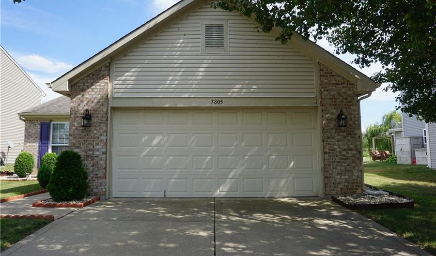 7805 Sergi Canyon Dr, Indianapolis, IN 46217 - 3 Beds, 2 Bath