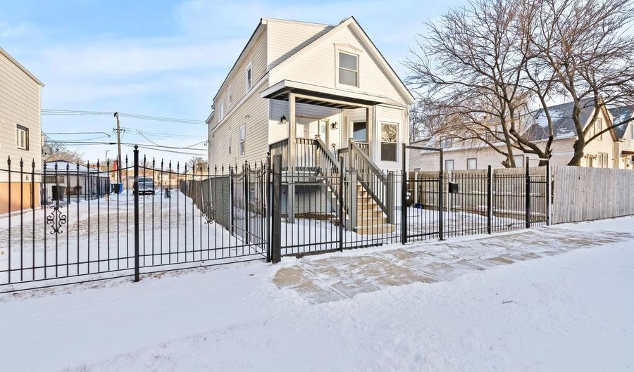 6807 S Marshfield Ave, Chicago, IL 60636 - 4 Beds, 2 Bath